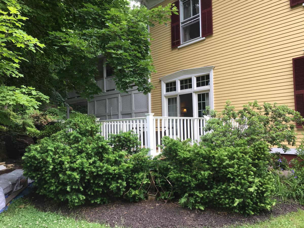 Bed and Breakfast 1868 Crosby House Brattleboro Exterior foto