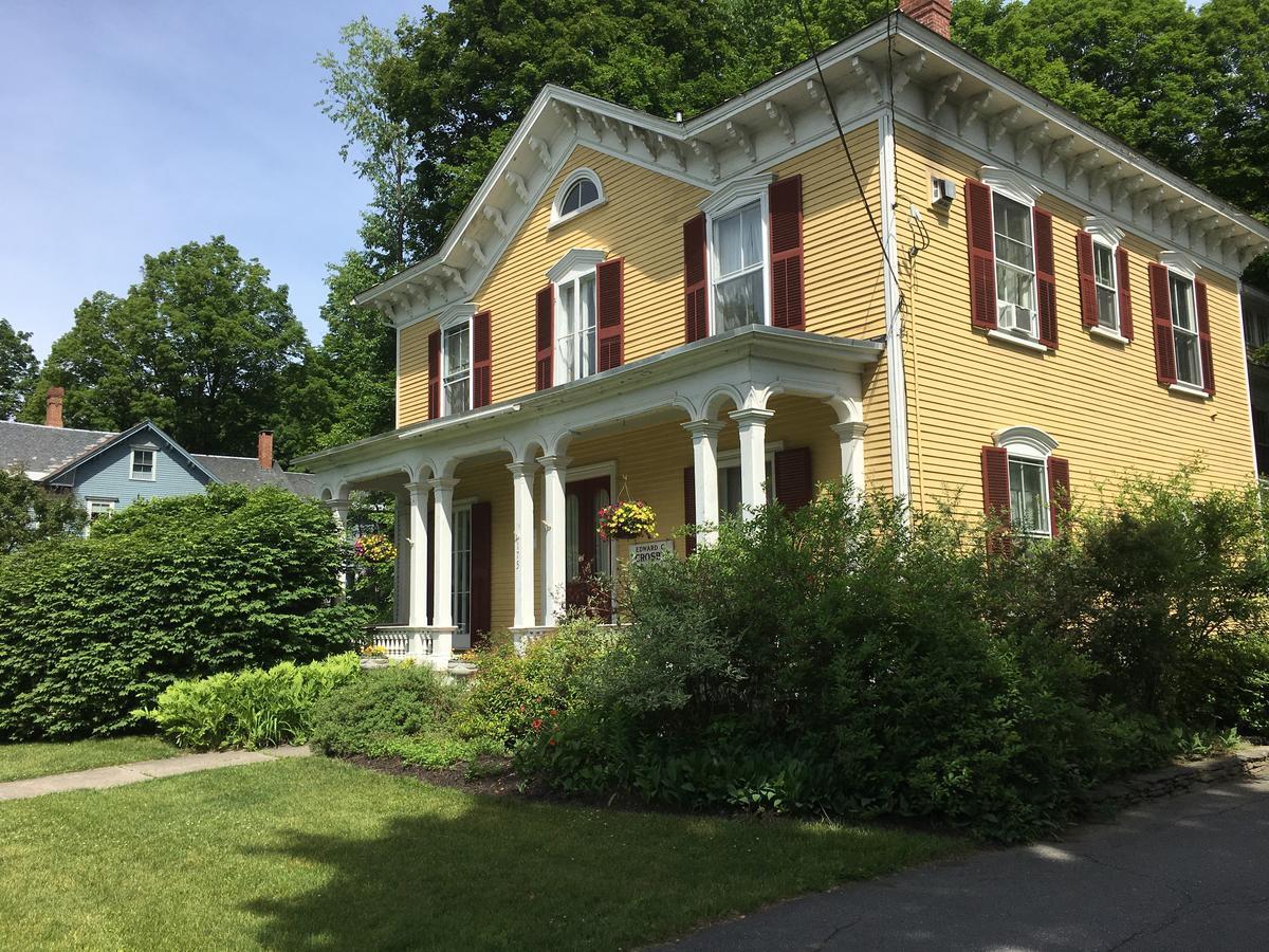 Bed and Breakfast 1868 Crosby House Brattleboro Exterior foto
